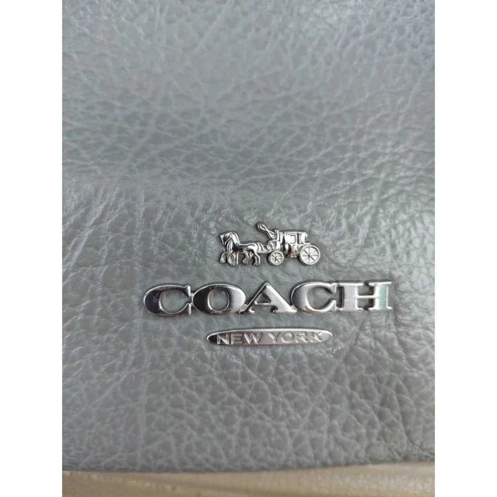 Coach marlon gray